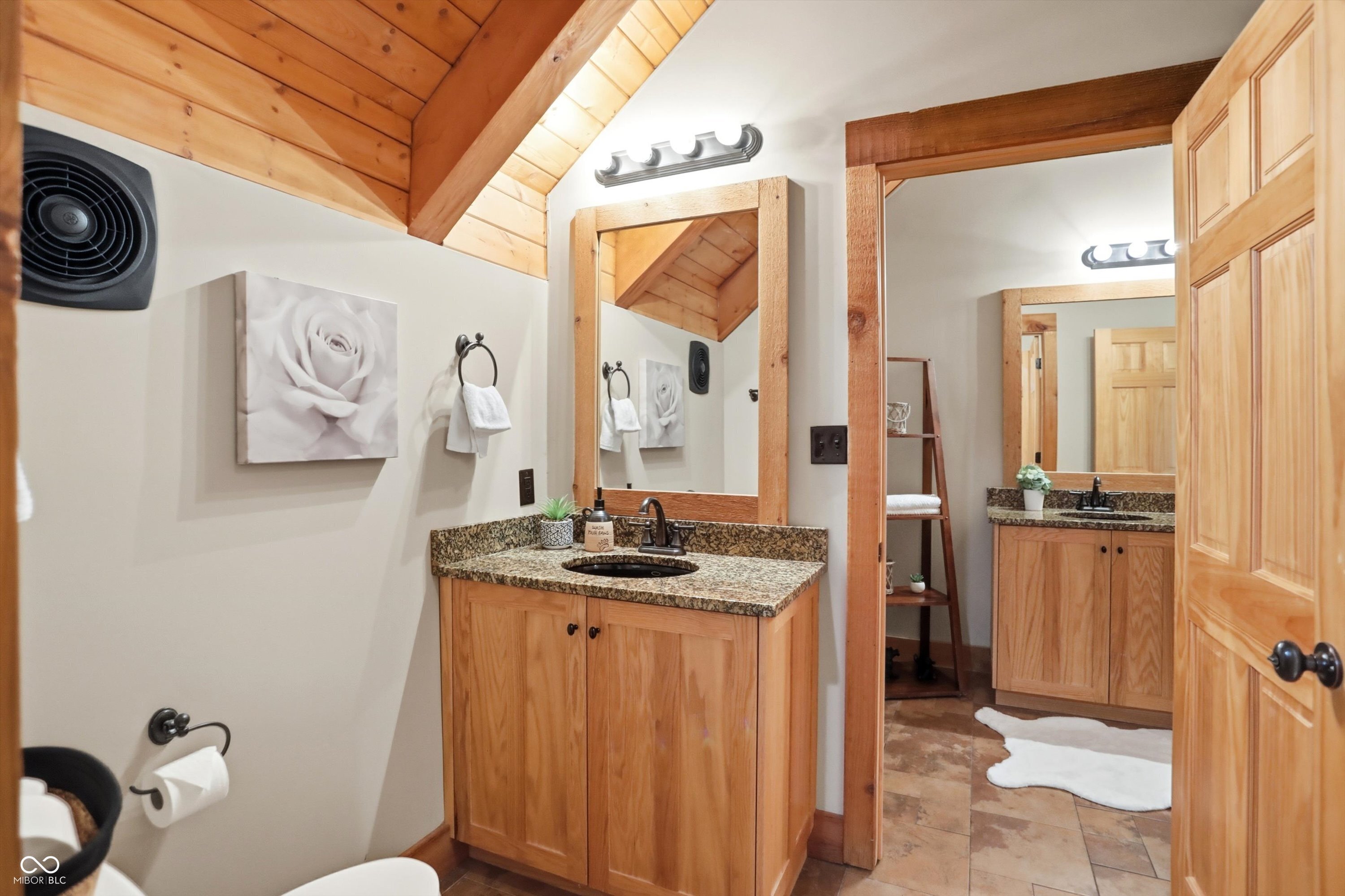 Unionville, Indiana, 47468, United States, 5 Bedrooms Bedrooms, ,5 BathroomsBathrooms,Residential,For Sale,1975333