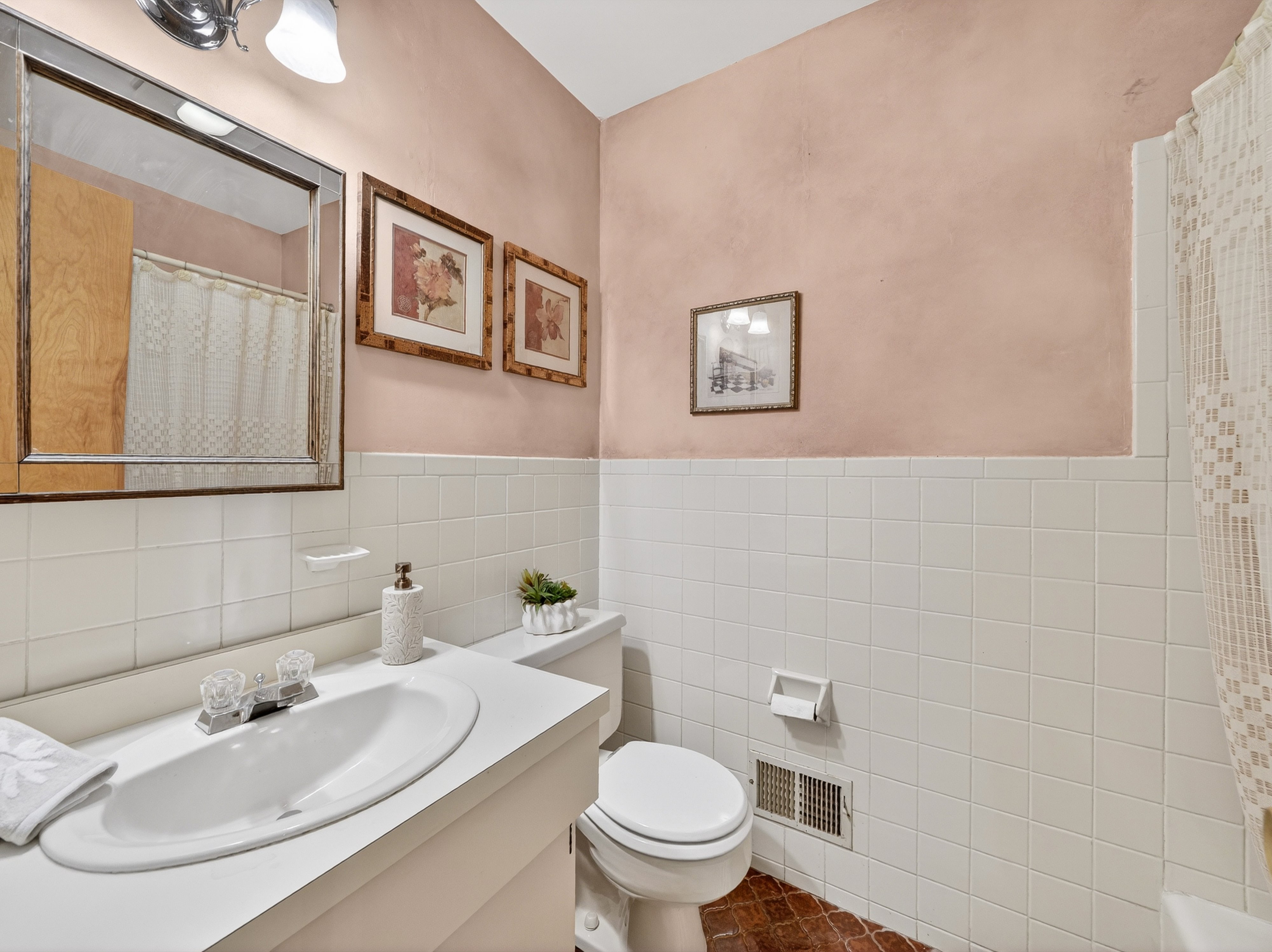  56 Coakley Avenue - 物件實景