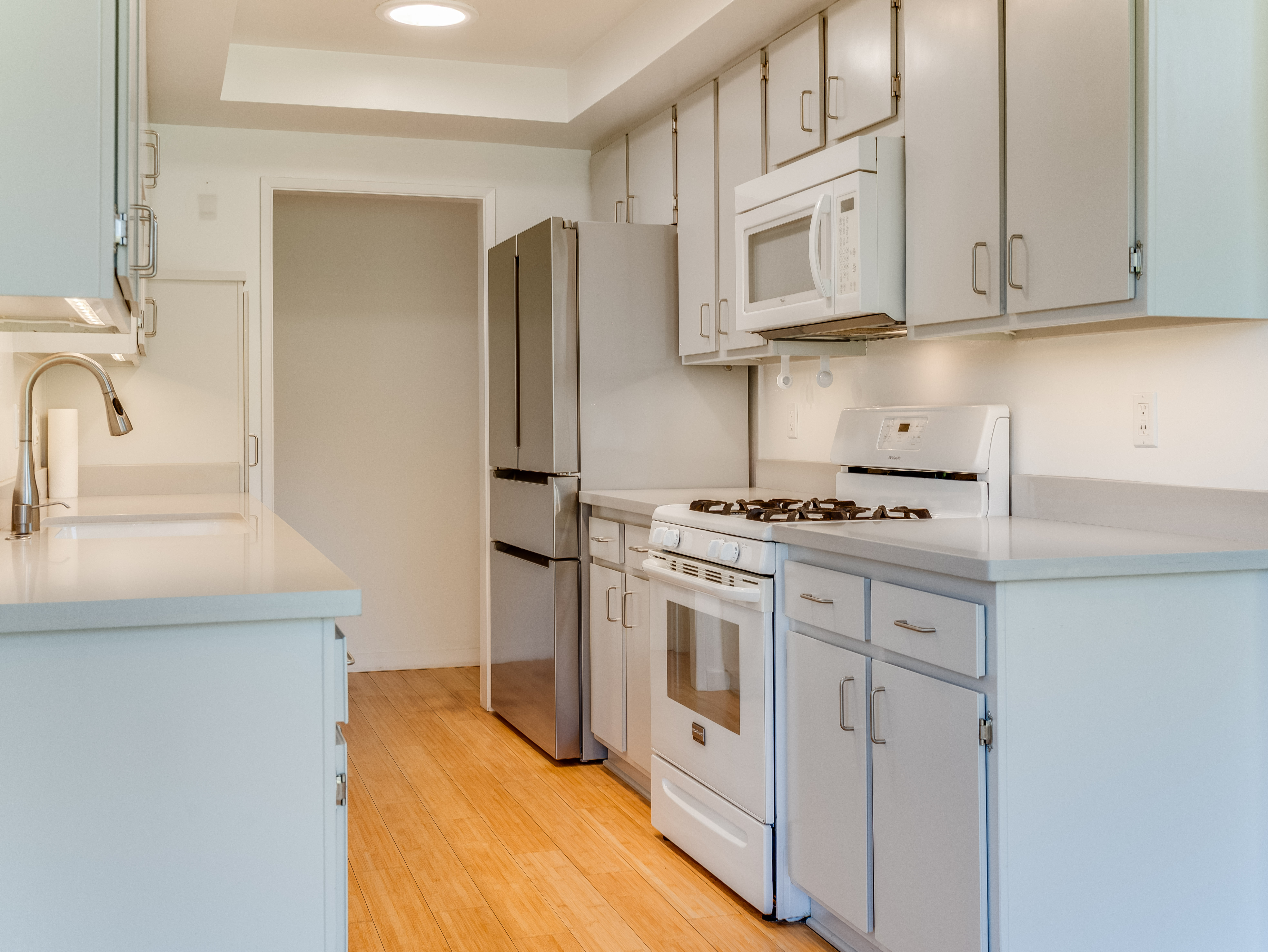  Single-Level Los Verdes Park Home with Hillside Views - 物件實景
