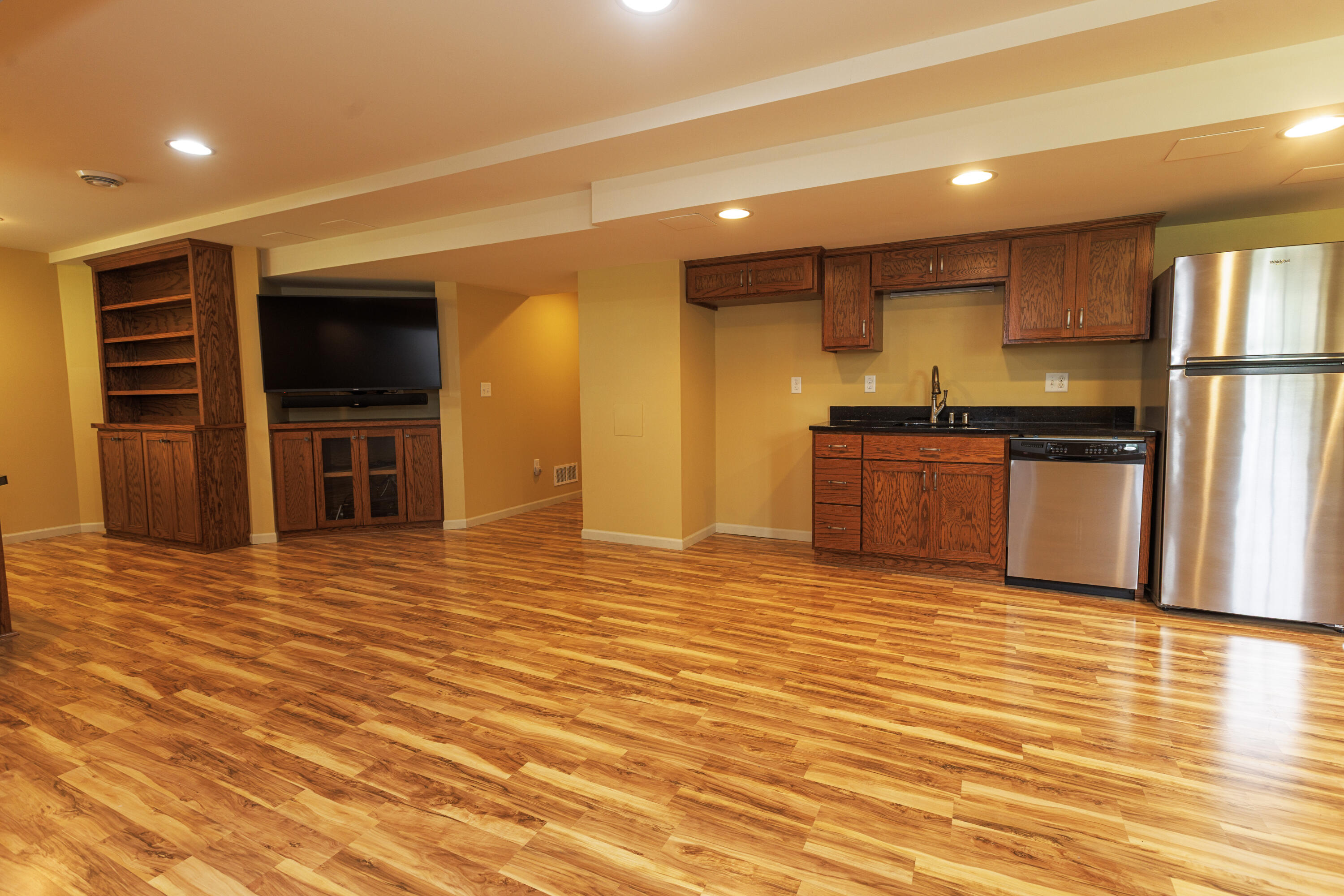 Franklin, Wisconsin, 53132, United States, 4 Bedrooms Bedrooms, ,4 BathroomsBathrooms,Residential,For Sale,1924268