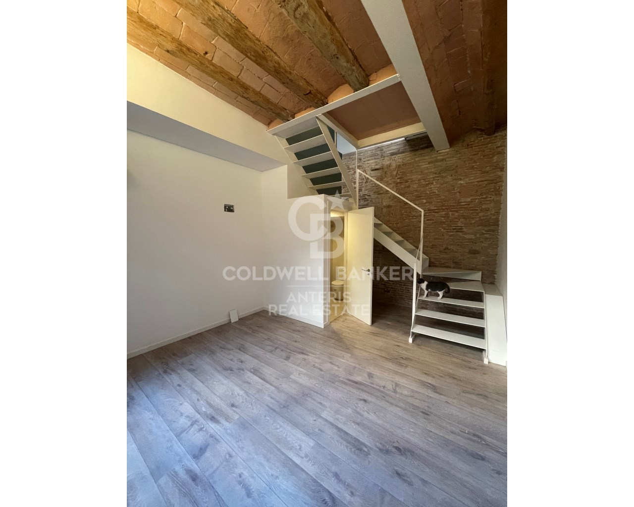 Barcelona, Barcelona, Ciutat Vella Barcelona, Barc, Barcelona, Catalonia, ES, 2 Bedrooms Bedrooms, ,2 BathroomsBathrooms,Residential,For Sale,Barcelona, Barcelona, Ciutat Vella Barcelona, Barc,1612726