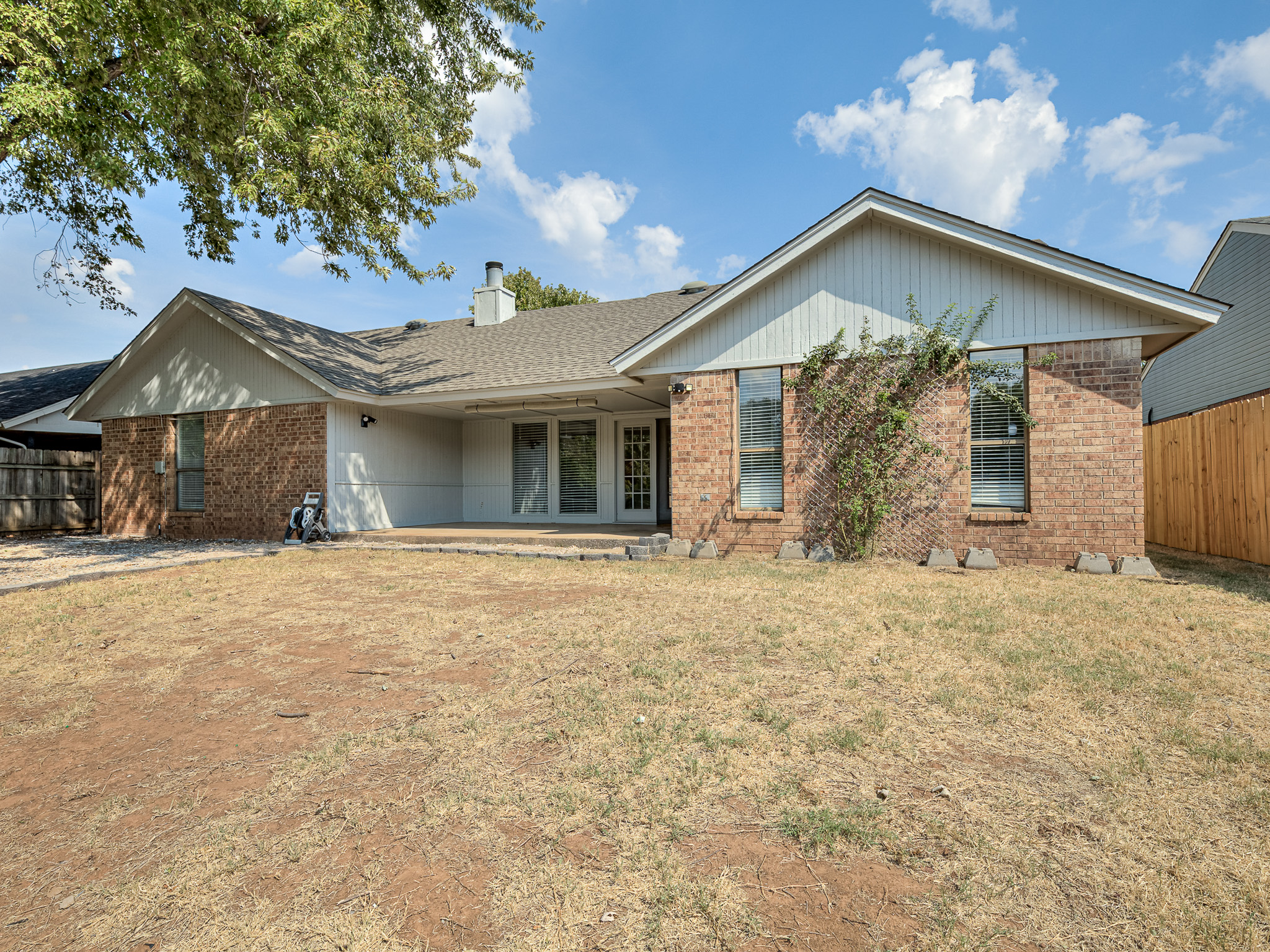  1509 Sand Springs Trail, Edmond, OK 73013 - 物件實景