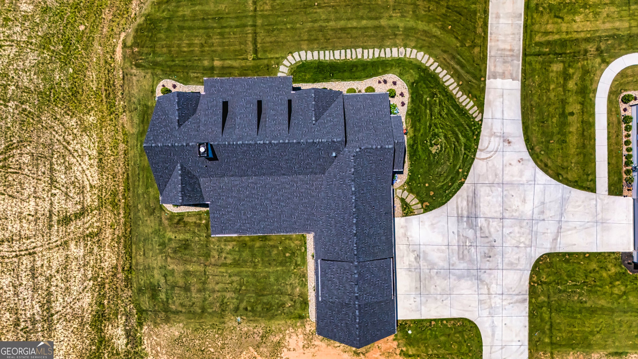 Senoia, Georgia, 30276, United States, 7 Bedrooms Bedrooms, ,7 BathroomsBathrooms,Residential,For Sale,1998552