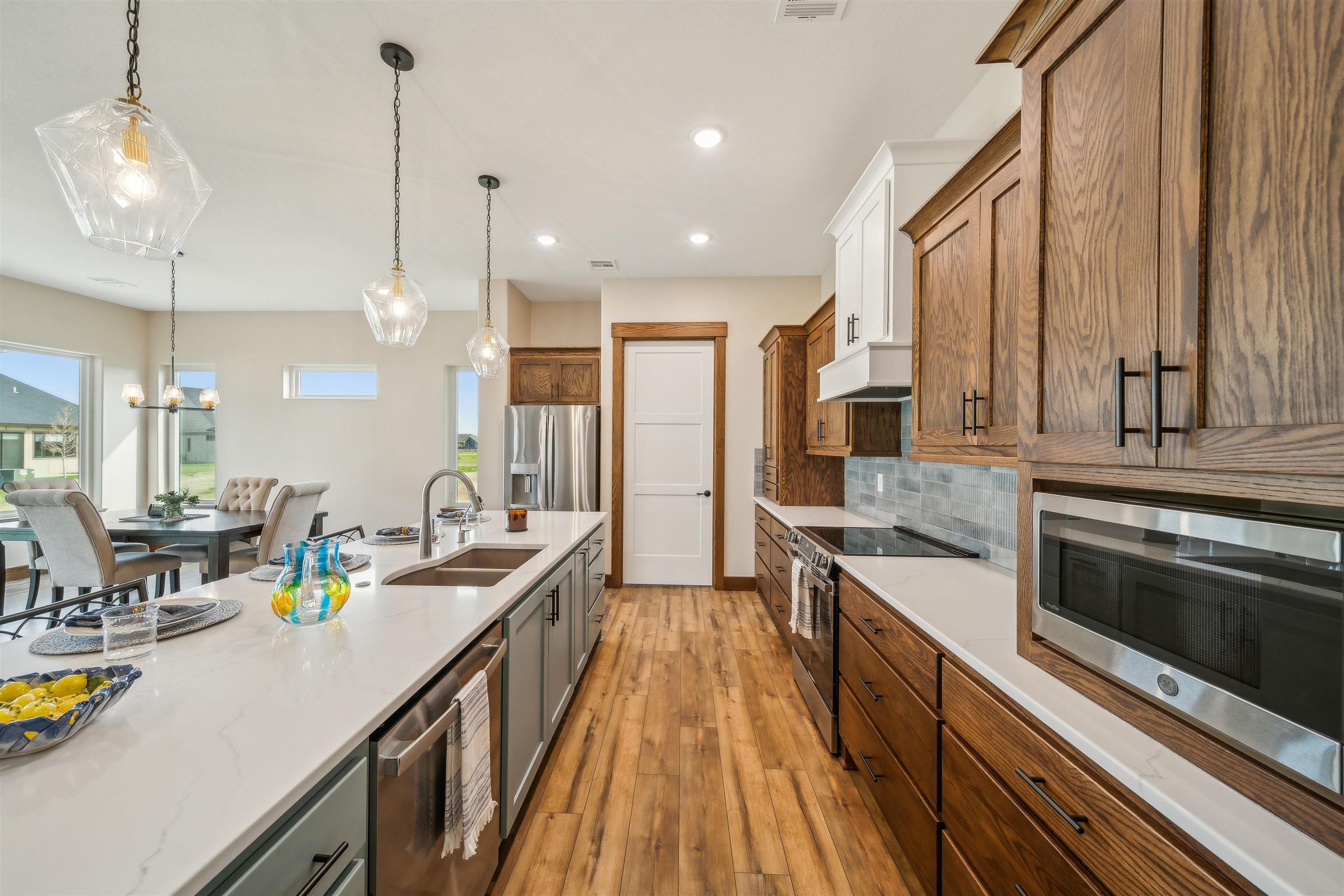 Goddard, Kansas, 67052, United States, 3 Bedrooms Bedrooms, ,3 BathroomsBathrooms,Residential,For Sale,1786497