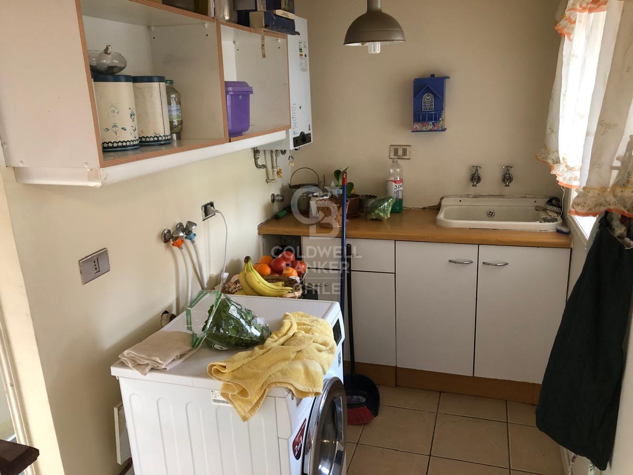 Puerto Varas, Chile, 5 Bedrooms Bedrooms, ,3 BathroomsBathrooms,Residential,For Sale,1991412