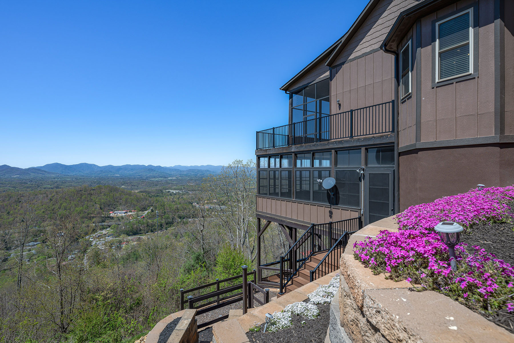 ASHEVILLE - 物件實景