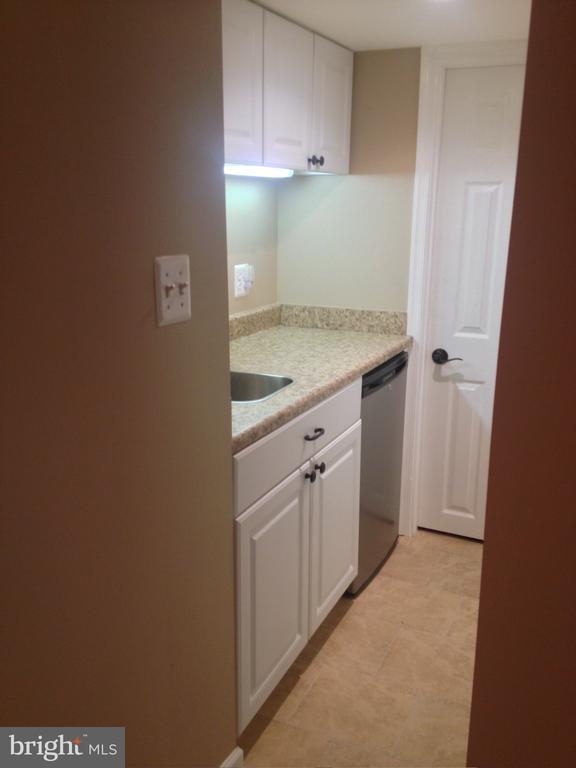 Woodbridge, Virginia, 22193, United States, 3 Bedrooms Bedrooms, ,3 BathroomsBathrooms,Residential,For Sale,1977402