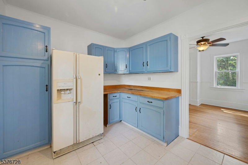 Peapack Gladstone Boro, New Jersey, 07977, United States, 4 Bedrooms Bedrooms, ,3 BathroomsBathrooms,Residential,For Sale,1990359