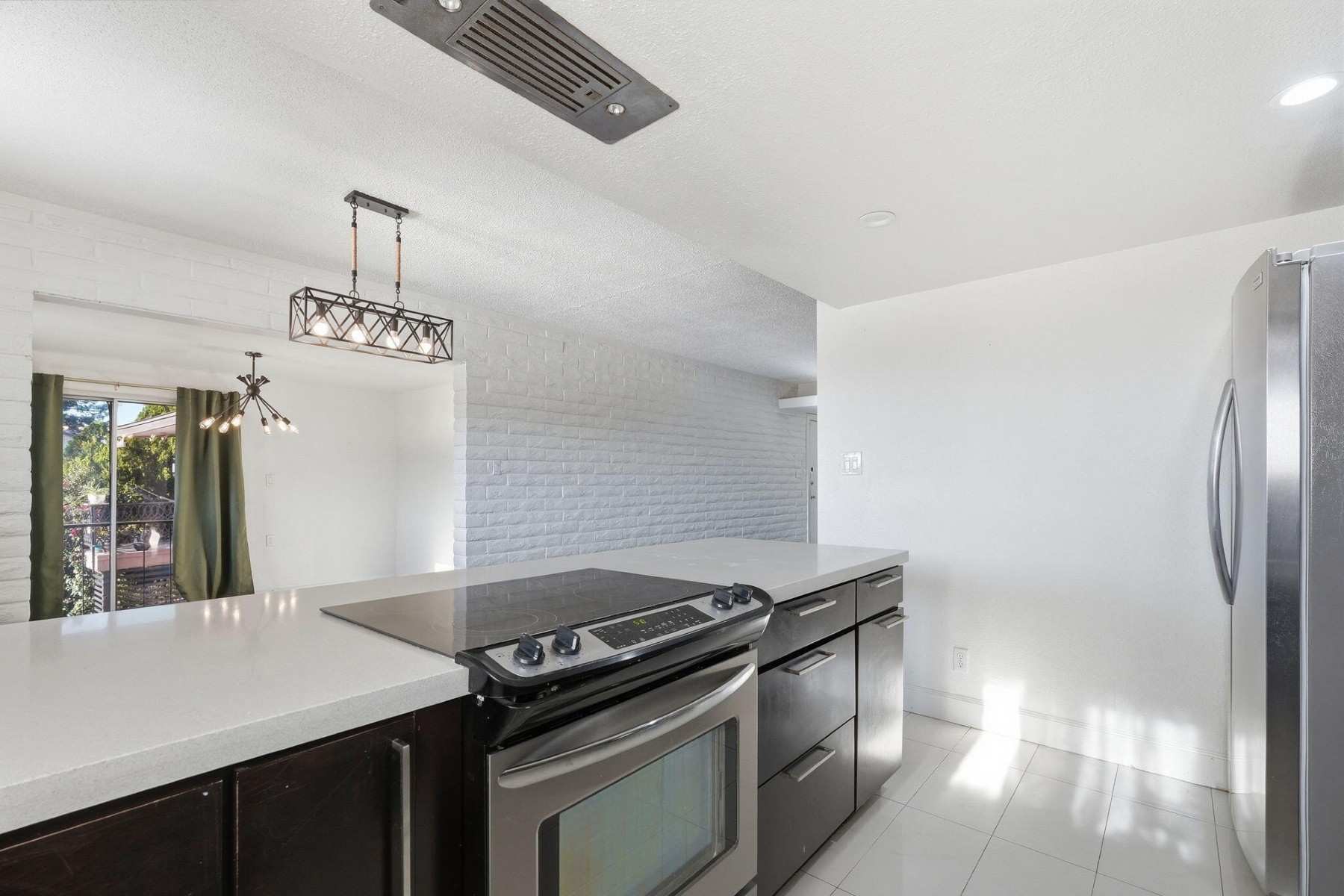  1901 E Missouri Avenue 204  Phoenix, AZ - 物件實景