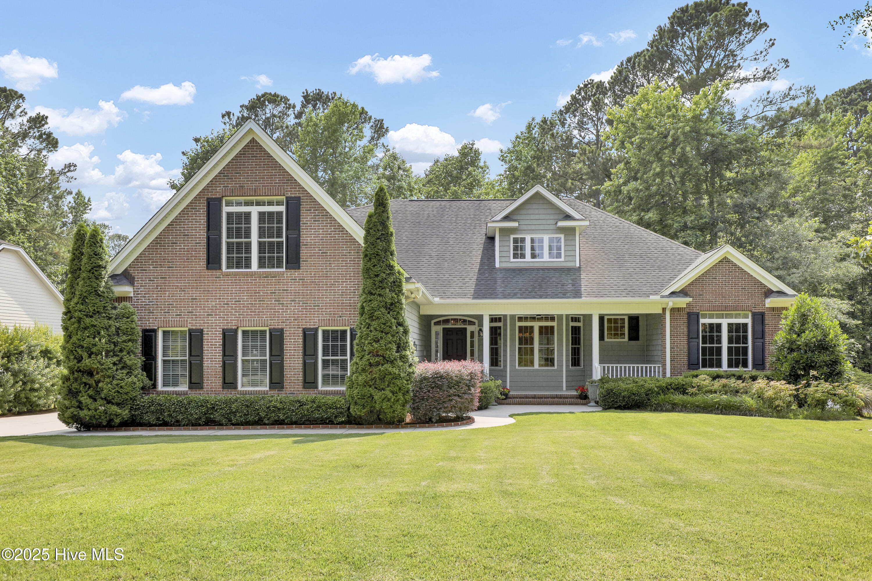 Hampstead, North Carolina, 28443, United States, 3 Bedrooms Bedrooms, ,4 BathroomsBathrooms,Residential,For Sale,1847066