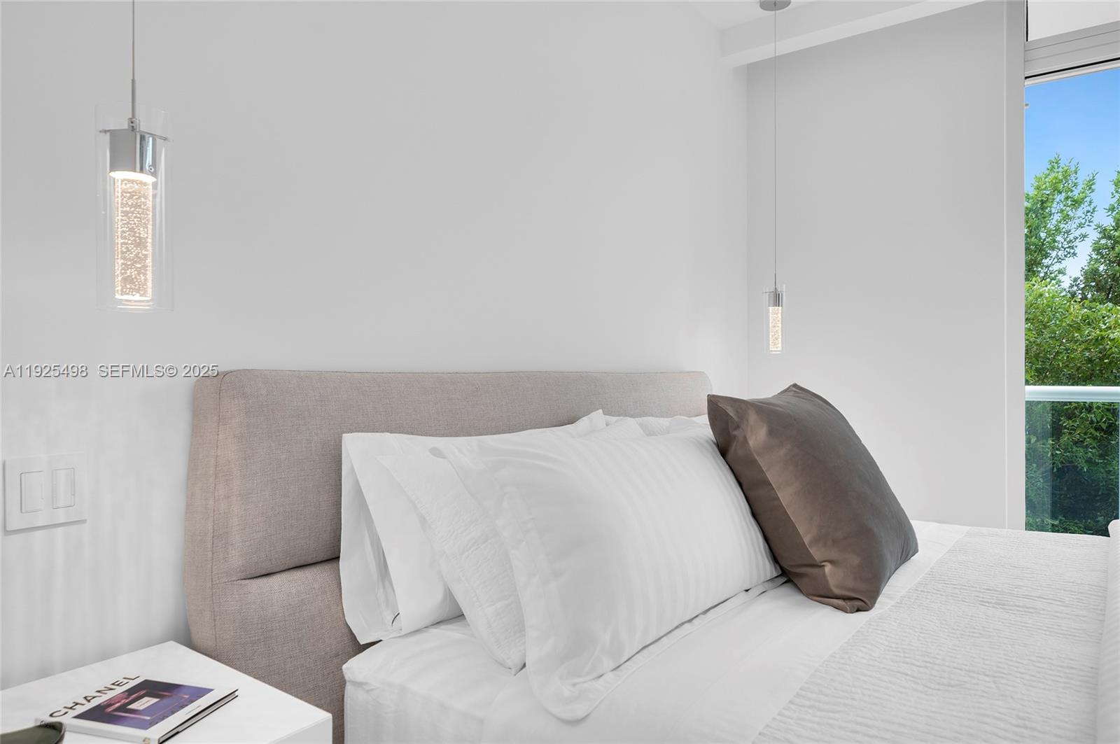 Miami Beach, Florida, 33139, United States, 3 Bedrooms Bedrooms, ,4 BathroomsBathrooms,Residential,For Sale,2003256