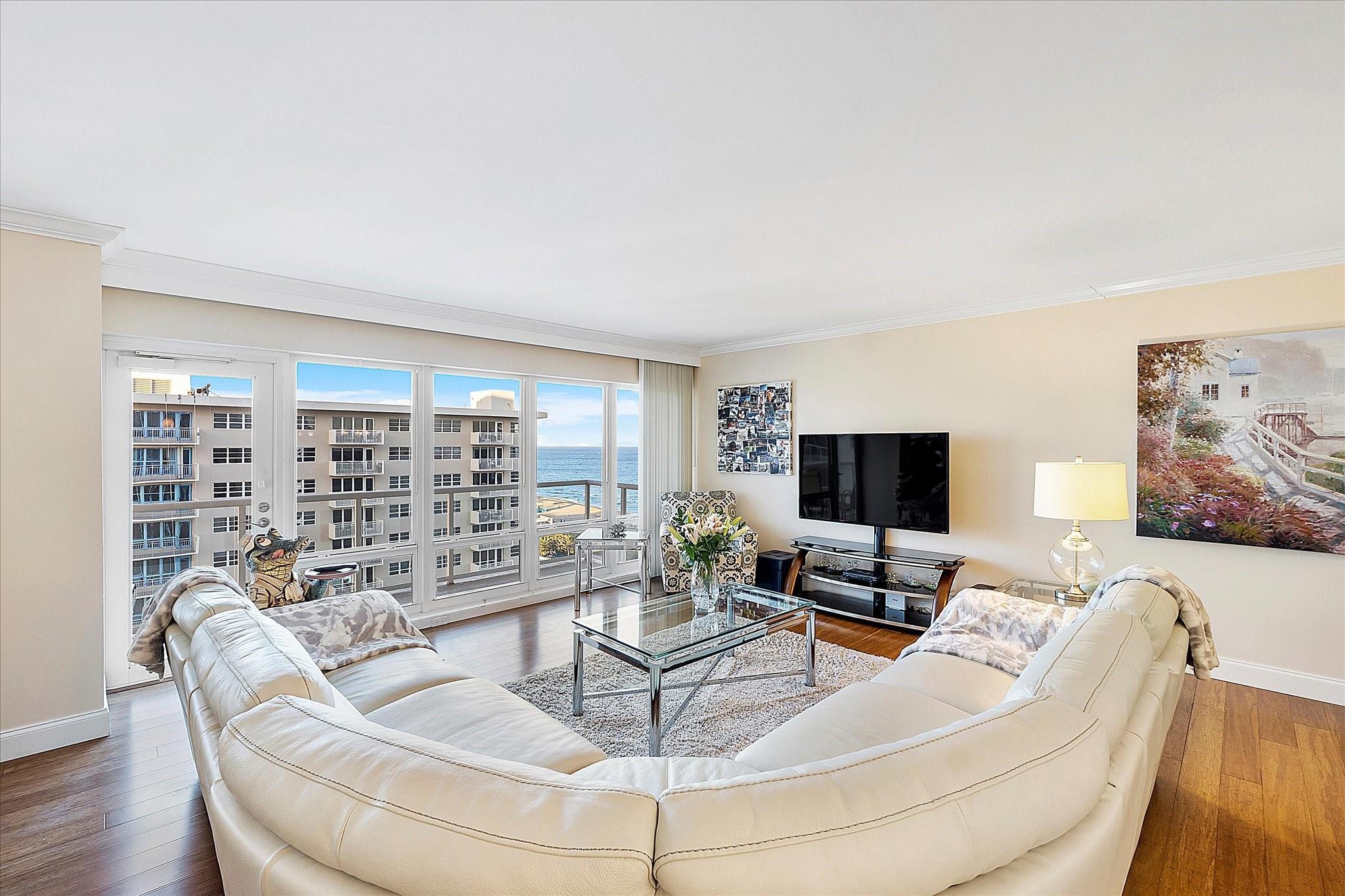 Pompano Beach, Florida, 33062, United States, 2 Bedrooms Bedrooms, ,2 BathroomsBathrooms,Residential,For Sale,1974558