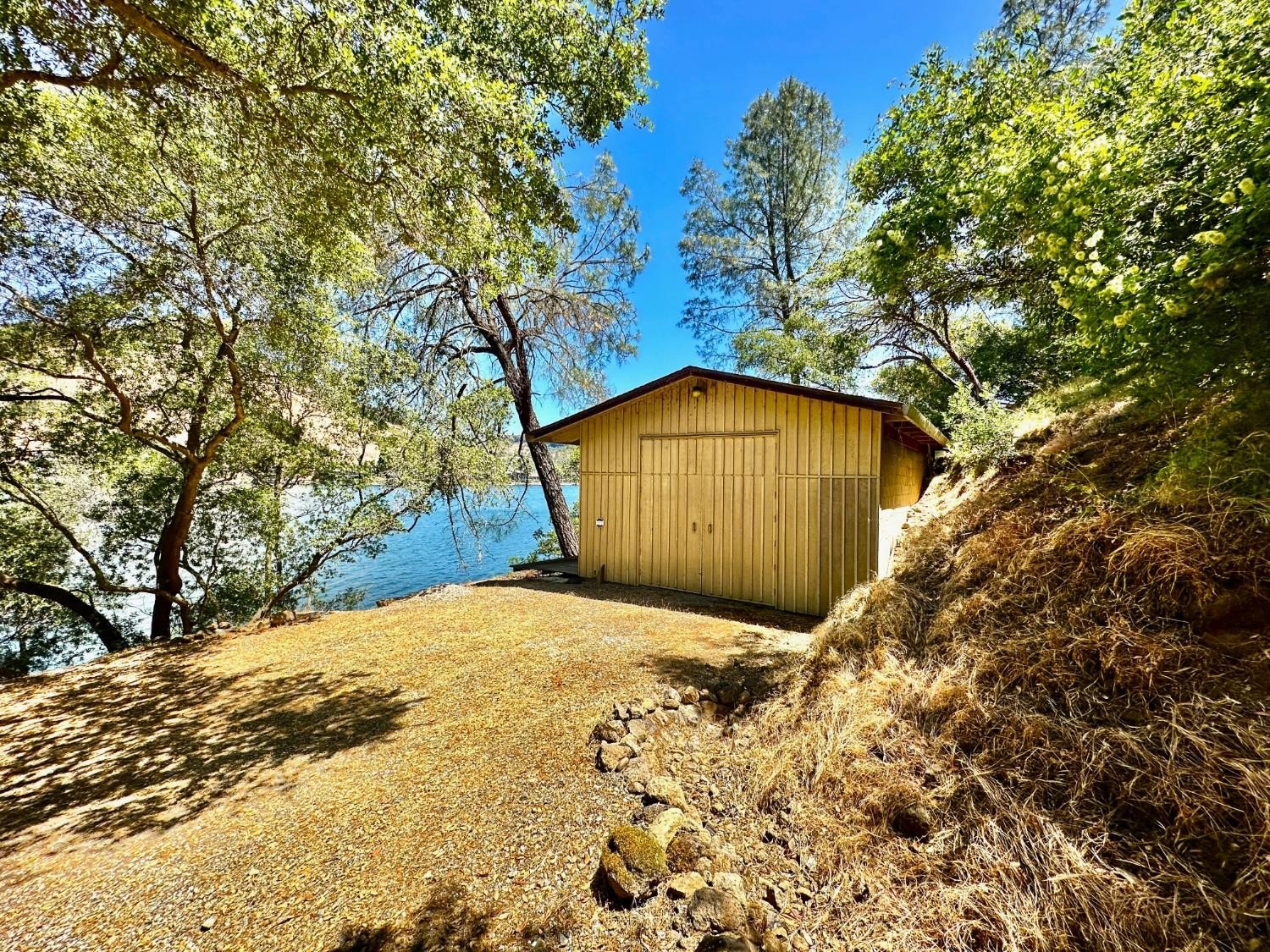 Jamestown, California, 95327, United States, 2 Bedrooms Bedrooms, ,1 BathroomBathrooms,Residential,For Sale,1827310