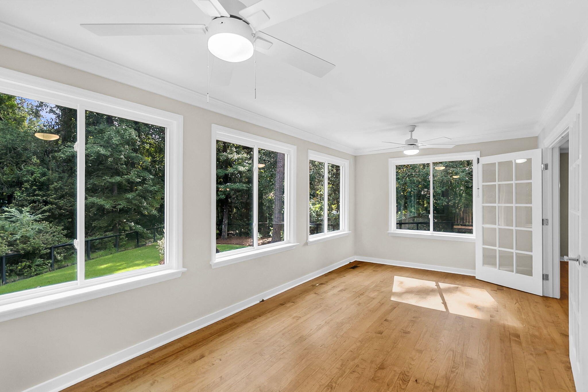 Summerville, South Carolina, 29483, United States, 3 Bedrooms Bedrooms, ,2 BathroomsBathrooms,Residential,For Sale,1916972