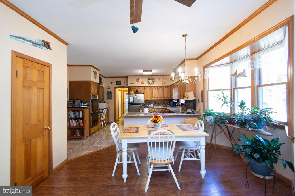 Denton, Maryland, 21629, United States, 4 Bedrooms Bedrooms, ,3 BathroomsBathrooms,Residential,For Sale,1992998