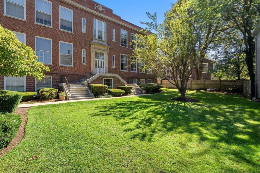 Salem, Massachusetts, 01970, United States, 3 Bedrooms Bedrooms, ,3 BathroomsBathrooms,Residential,For Sale,1927367