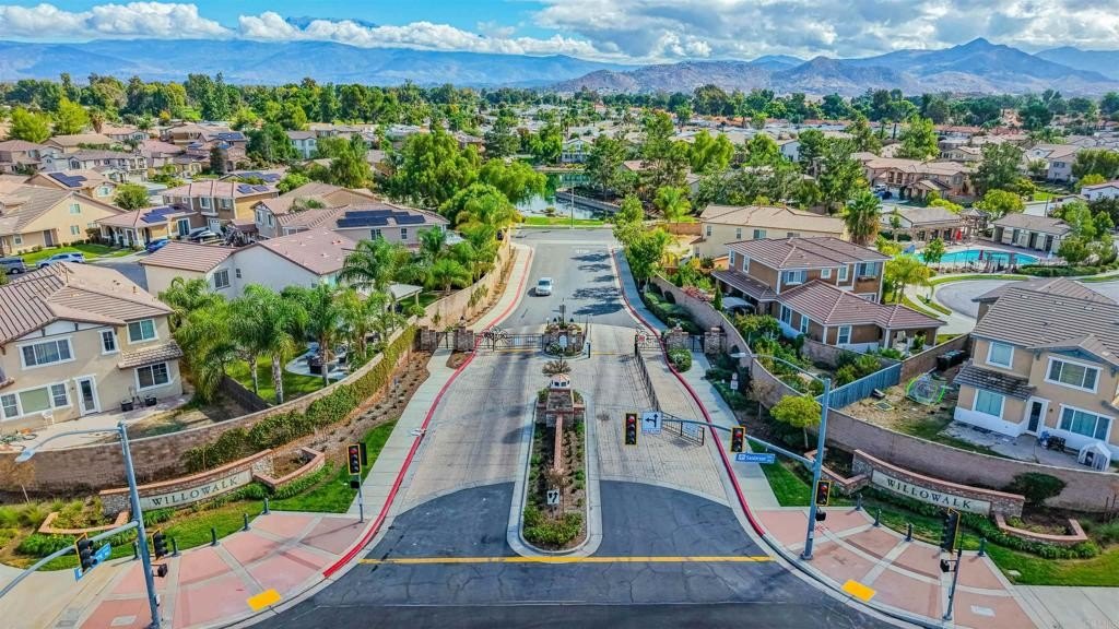 Hemet, California, 92545, United States, 5 Bedrooms Bedrooms, ,3 BathroomsBathrooms,Residential,For Sale,1969134