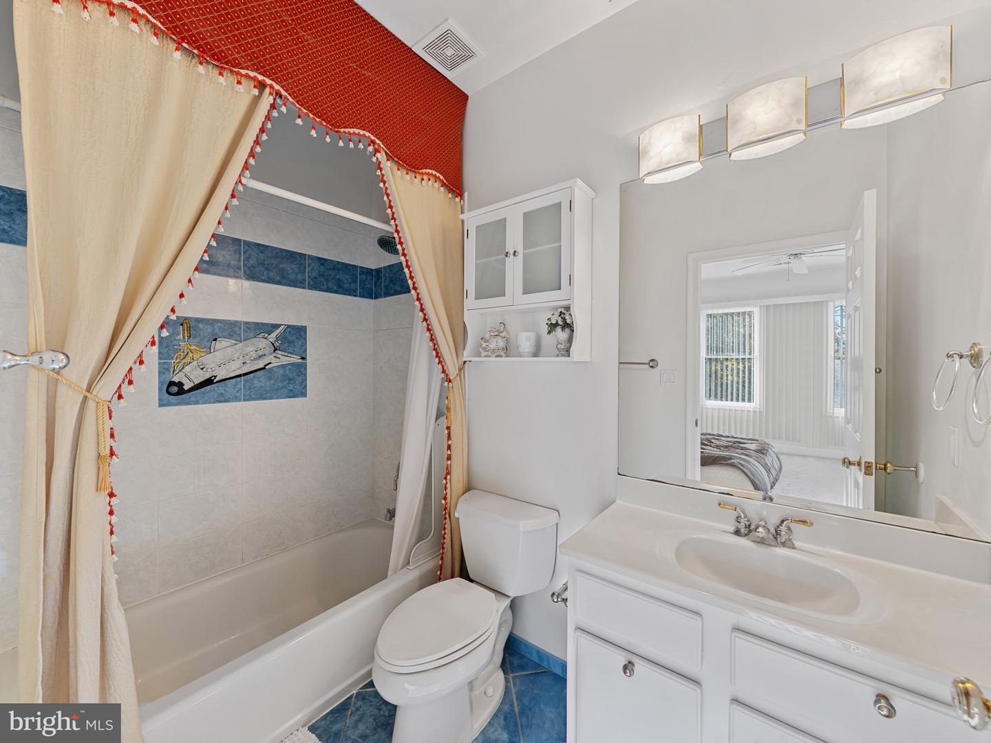 Reston, Virginia, 20190, United States, 6 Bedrooms Bedrooms, ,6 BathroomsBathrooms,Residential,For Sale,1987632