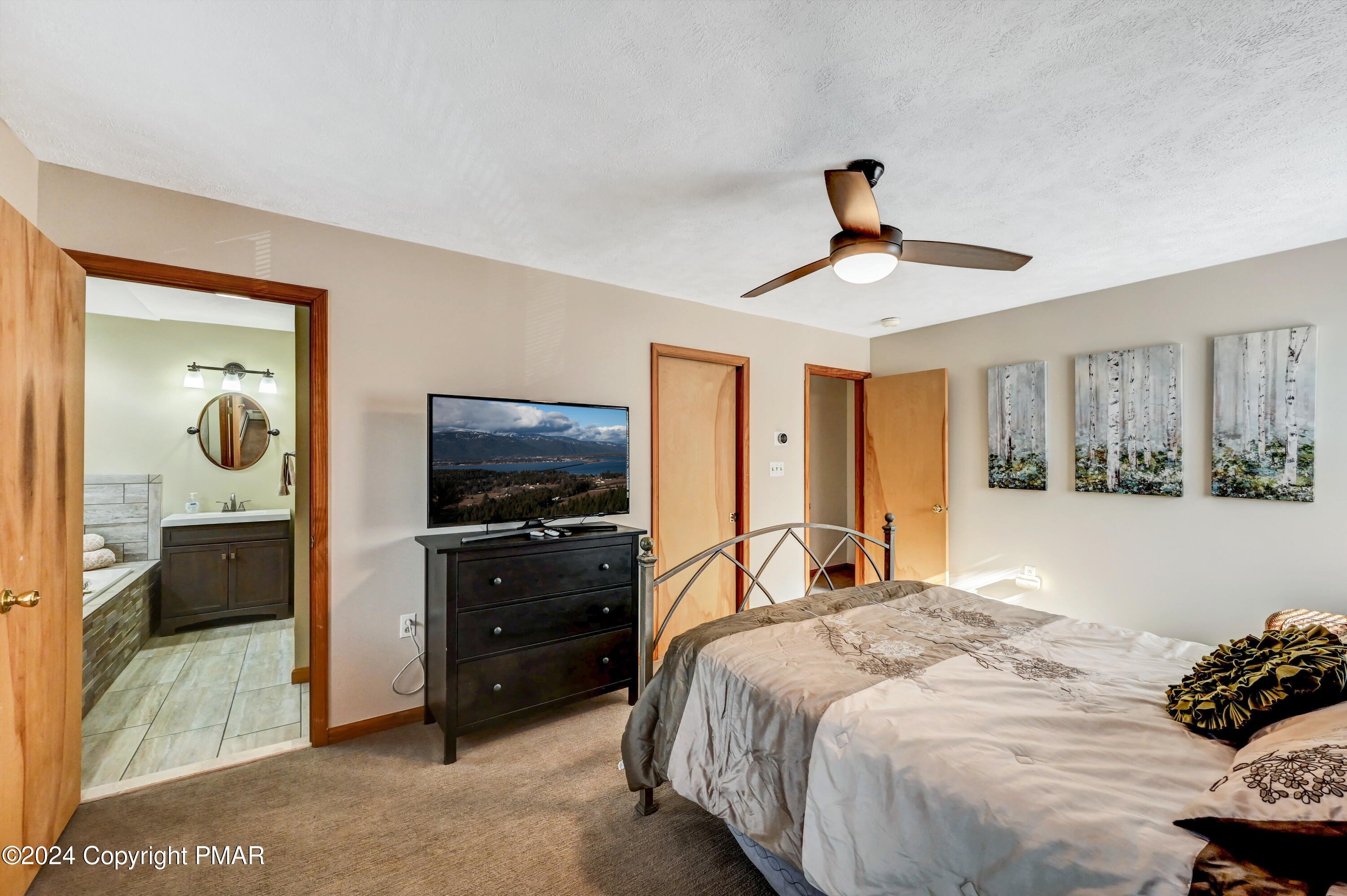 Pocono Pines, Pennsylvania, 18350, United States, 4 Bedrooms Bedrooms, ,3 BathroomsBathrooms,Residential,For Sale,1981114