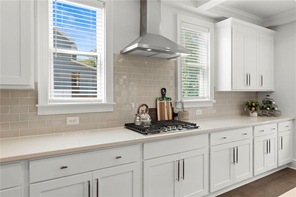 Gainesville, Georgia, 30506, United States, 5 Bedrooms Bedrooms, ,6 BathroomsBathrooms,Residential,For Sale,1978029