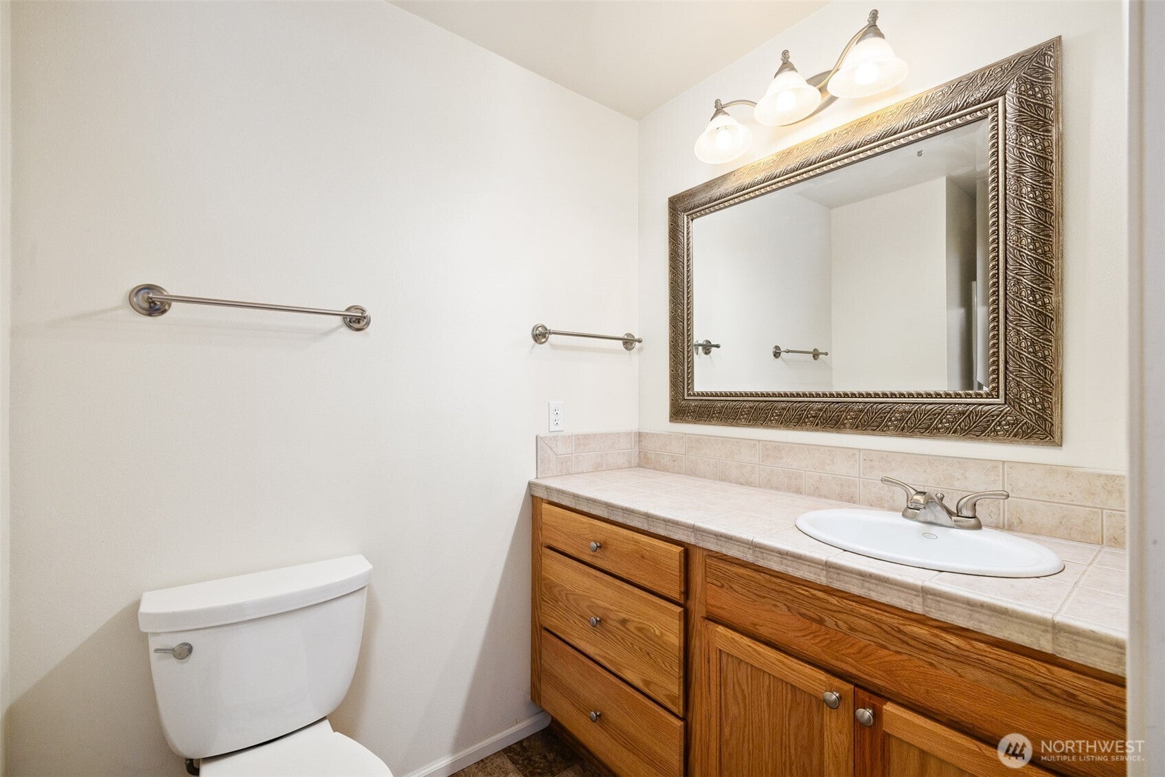 Port Angeles, Washington, 98362, United States, 6 Bedrooms Bedrooms, ,2 BathroomsBathrooms,Residential,For Sale,1791585