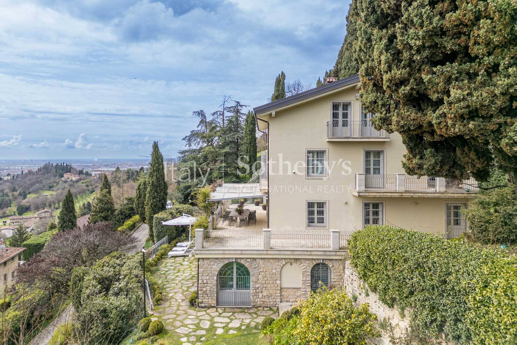  Enchanting villa with garden and pool in Bergamo Alta - 物件實景