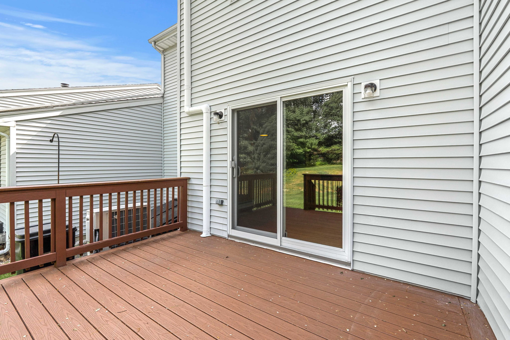  16 Patricia Drive, Oxford, MA, 01537 - 物件實景