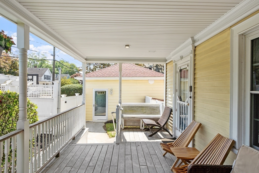 Brockton, Massachusetts, 02301, United States, 3 Bedrooms Bedrooms, ,2 BathroomsBathrooms,Residential,For Sale,1938670