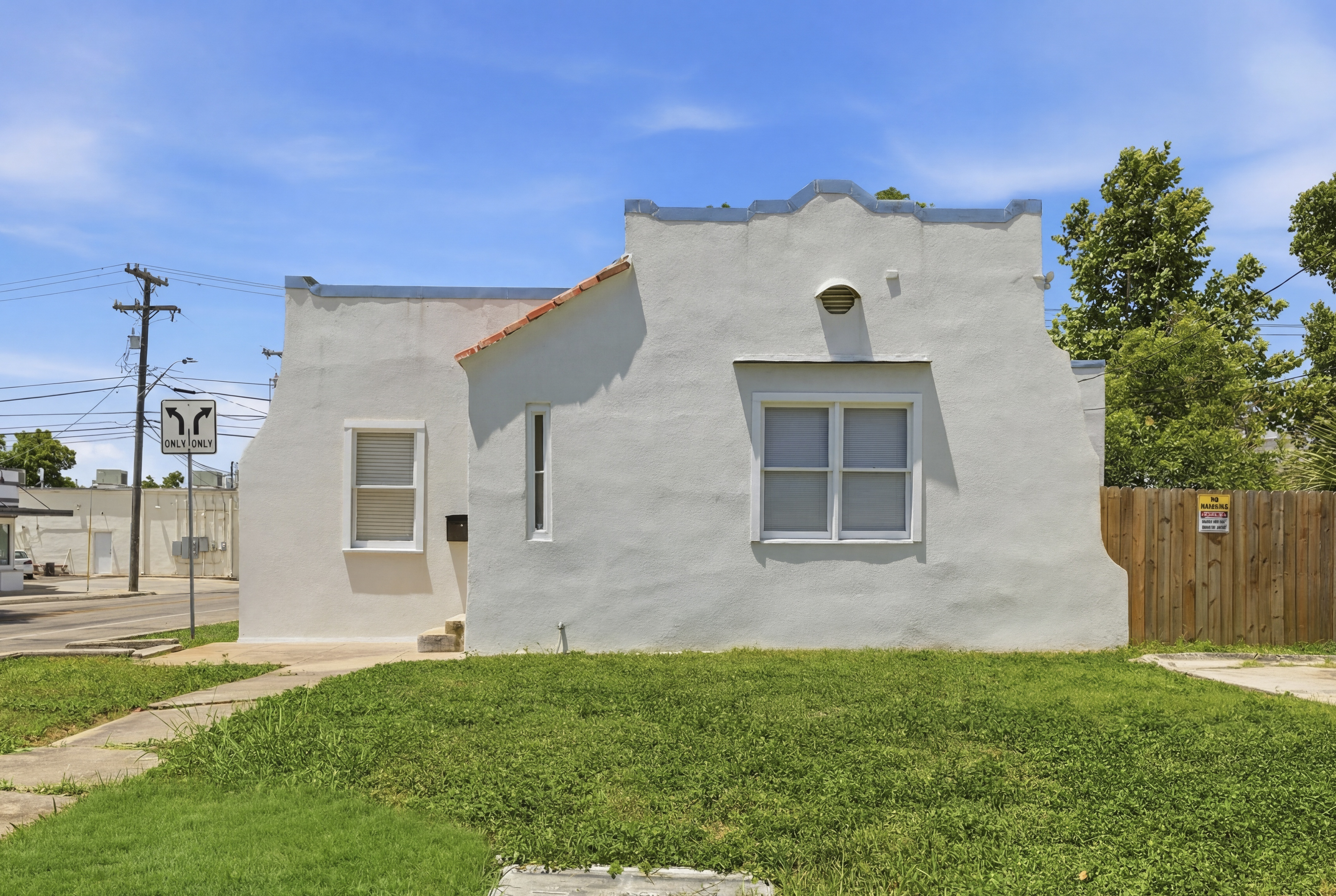  Spanish Charm with Guest Apartment - 物件實景