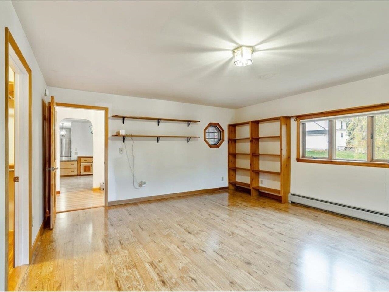 St. Albans Town, Vermont, 05478, United States, 4 Bedrooms Bedrooms, ,3 BathroomsBathrooms,Residential,For Sale,1970422