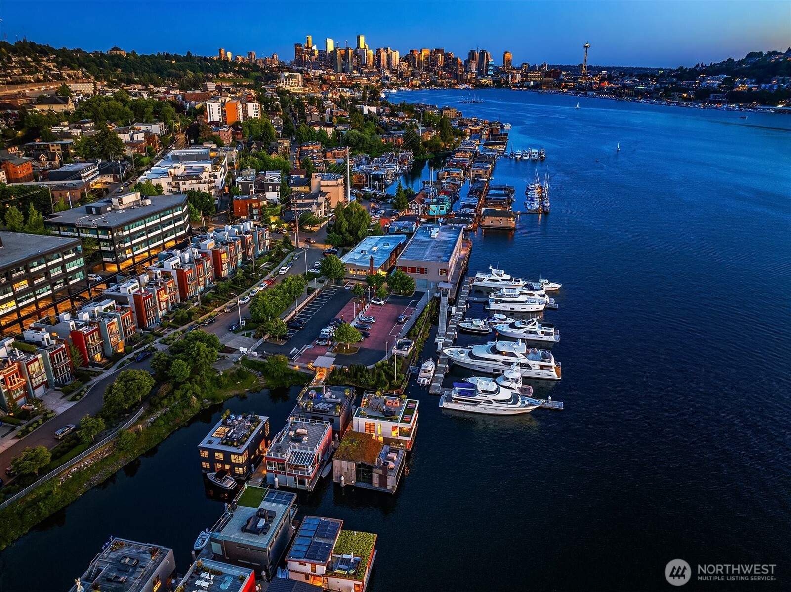 Seattle, Washington, 98102, United States, 3 Bedrooms Bedrooms, ,2 BathroomsBathrooms,Residential,For Sale,1804220