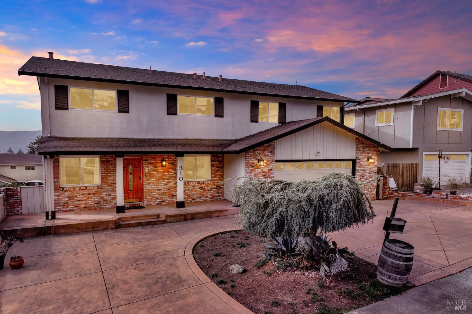 Benicia, California, 94510, United States, 4 Bedrooms Bedrooms, ,3 BathroomsBathrooms,Residential,For Sale,1989511