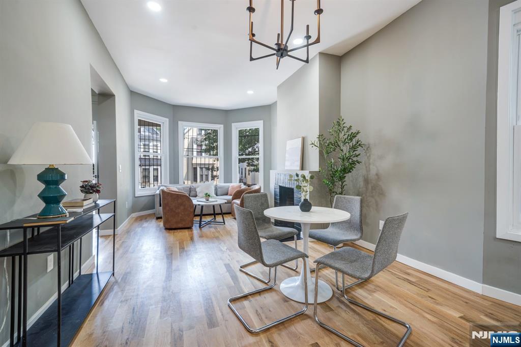 Newark, New Jersey, 07103, United States, 6 Bedrooms Bedrooms, ,3 BathroomsBathrooms,Residential,For Sale,1897498