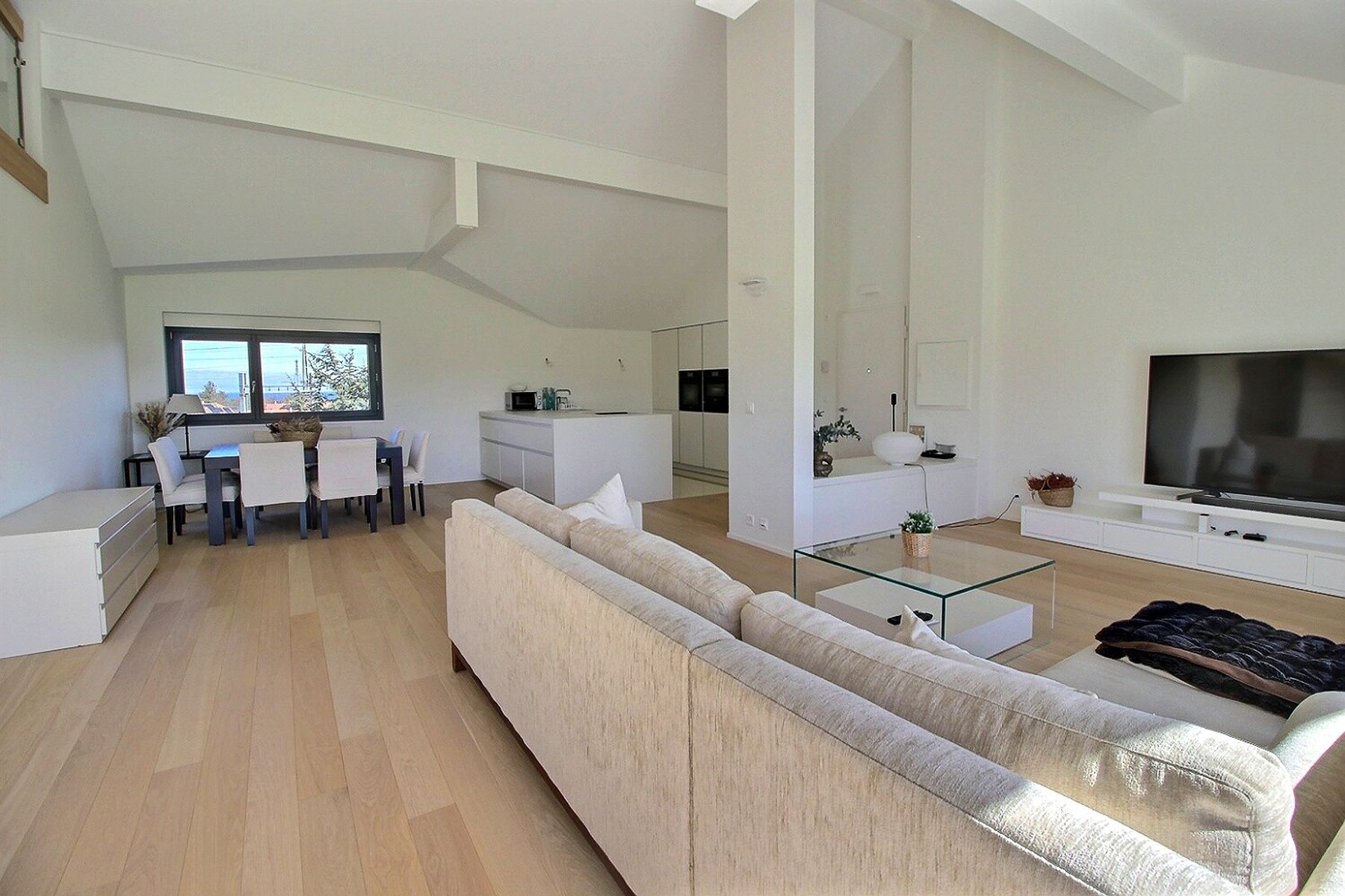  Luxury penthouse apartment in Founex - 物件實景