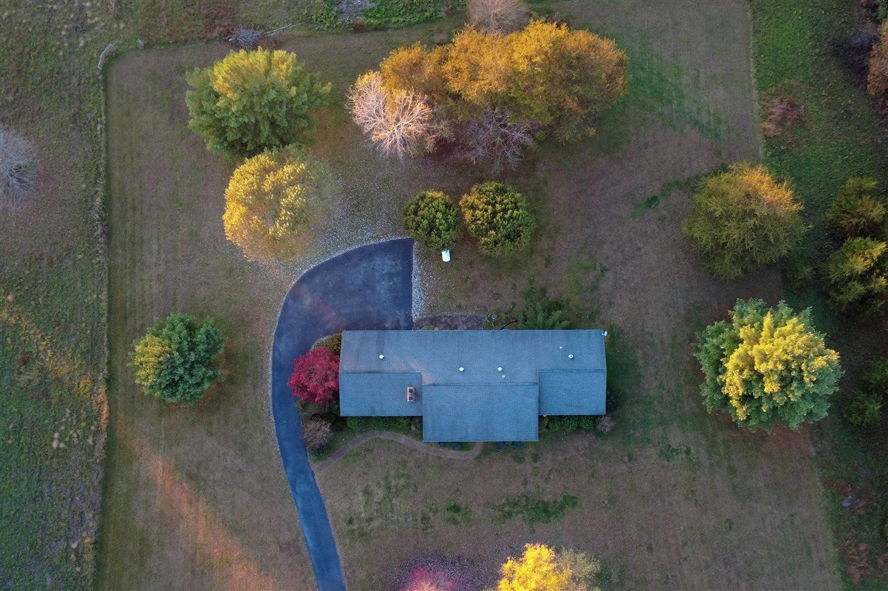 Scottsville, Kentucky, 42164, United States, 4 Bedrooms Bedrooms, ,3 BathroomsBathrooms,Residential,For Sale,1995978