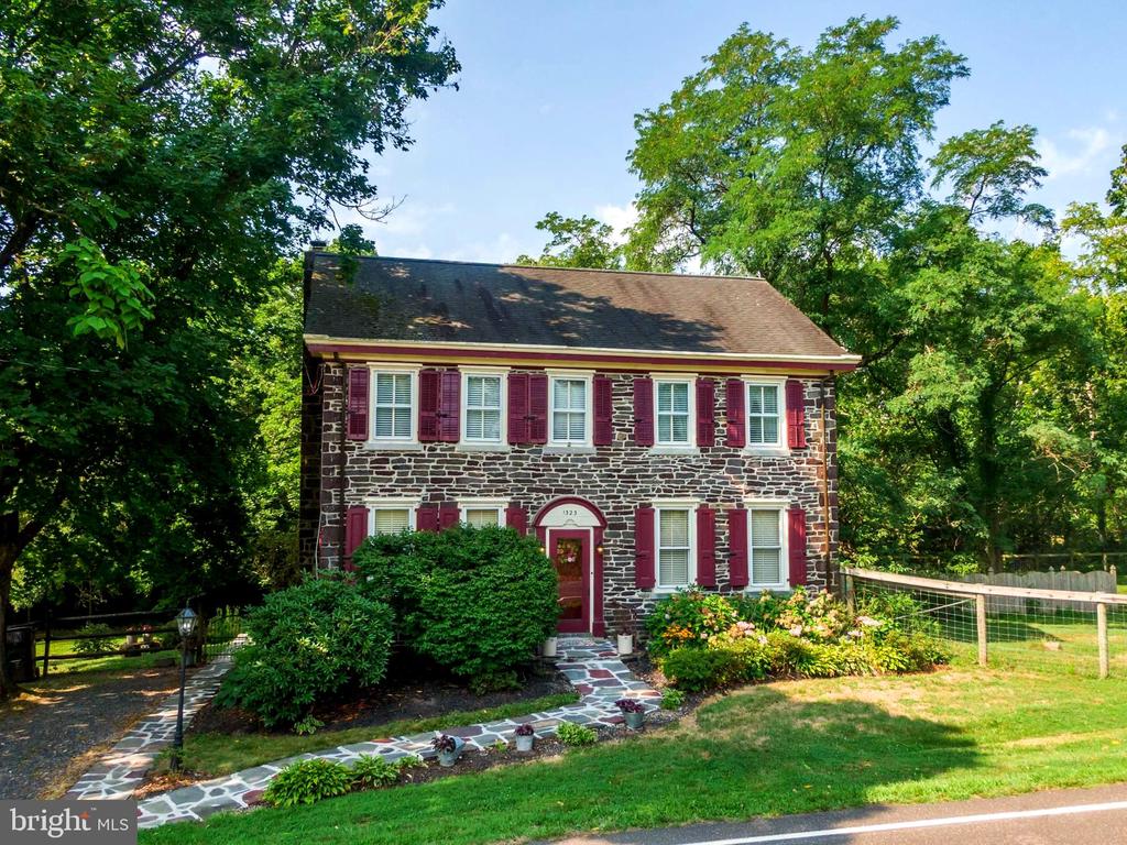 Harleysville, Pennsylvania, 19438, United States, 4 Bedrooms Bedrooms, ,3 BathroomsBathrooms,Residential,For Sale,1912462