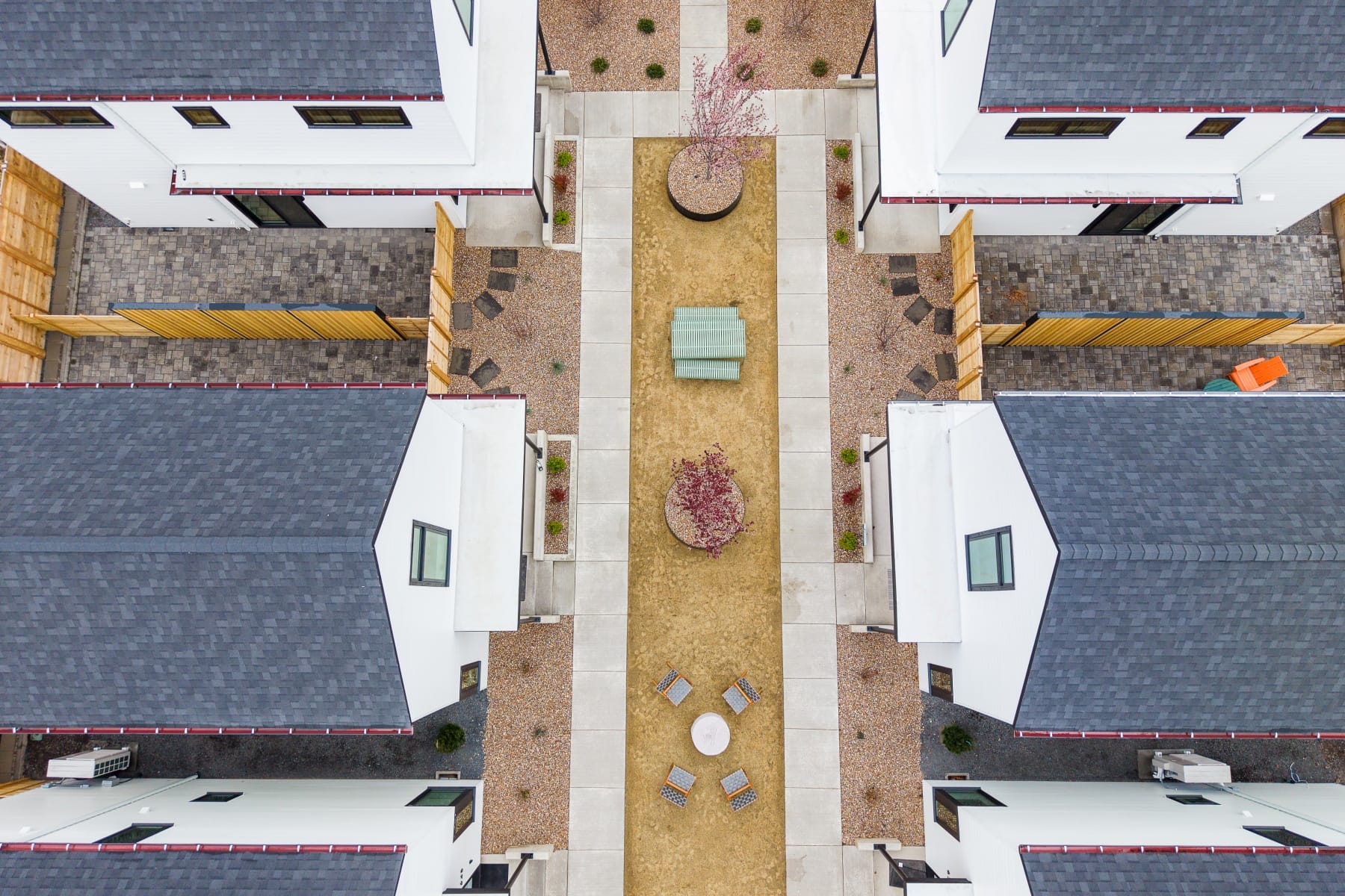  633 NE Marshall Avenue Bend, OR 97701 - 物件實景