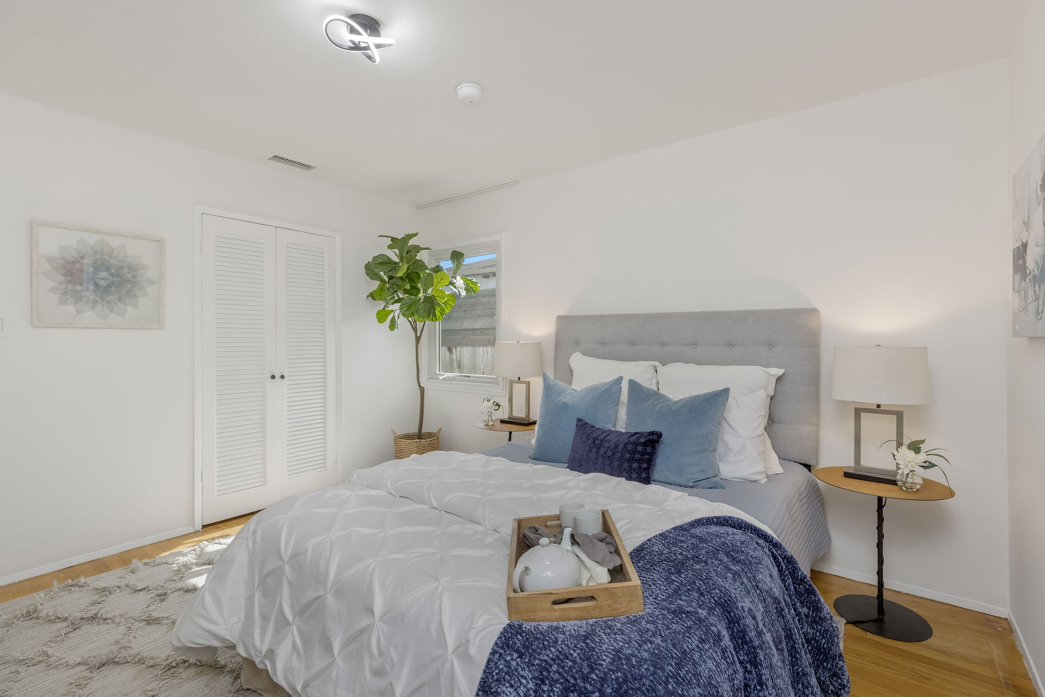  4931 Coolidge Ave - 物件實景