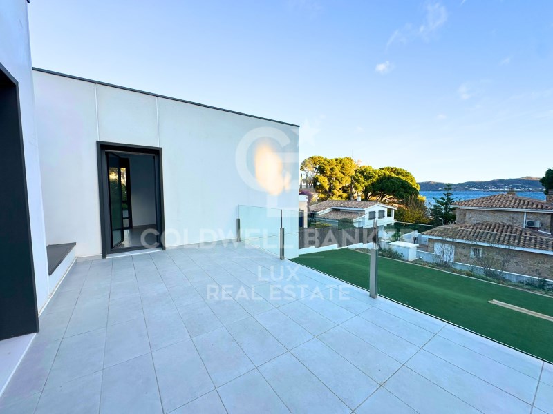 Girona, Llan??, Carboneres- La Farella, Carboneres, Llançà, Catalonia, ES, 5 Bedrooms Bedrooms, ,4 BathroomsBathrooms,Residential,For Sale,Girona, Llan??, Carboneres- La Farella, Carboneres,1449237