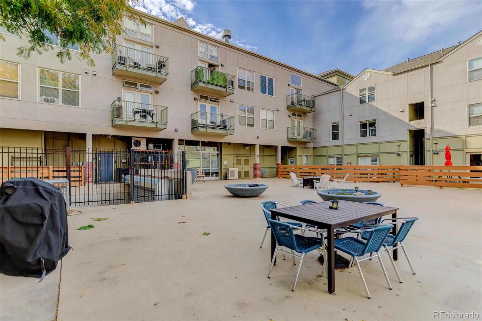 Denver, Colorado, 80218, United States, 2 Bedrooms Bedrooms, ,1 BathroomBathrooms,Residential,For Sale,1992053