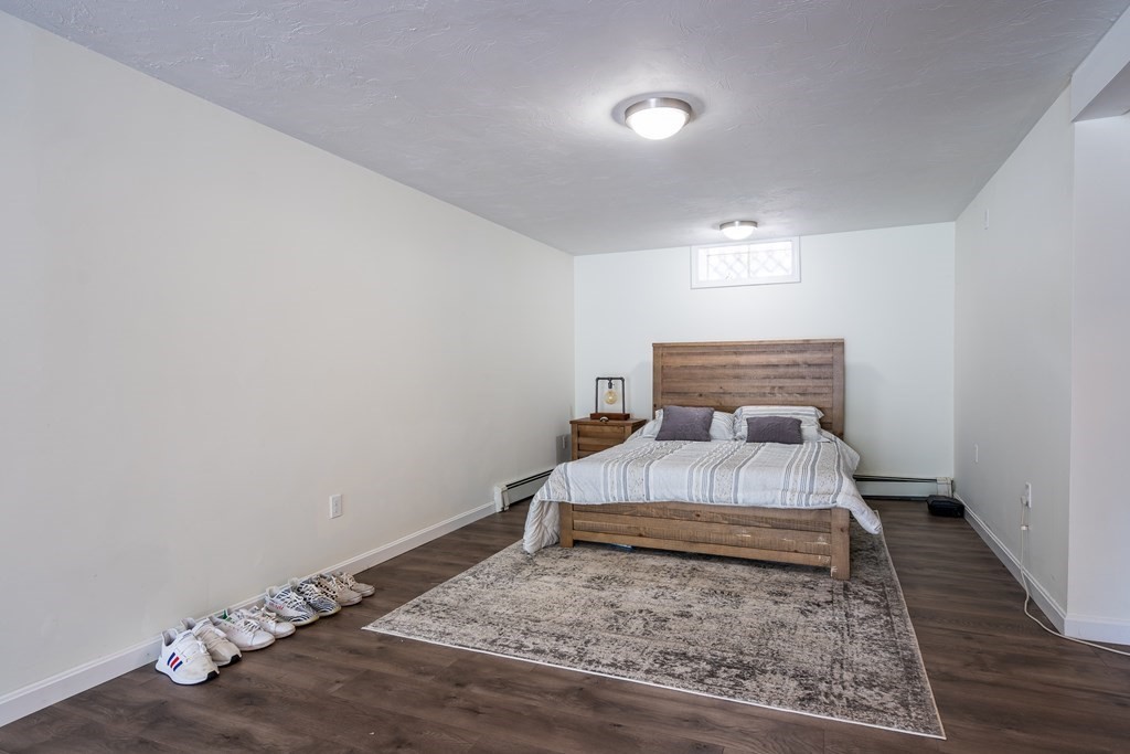 Wrentham, Massachusetts, 02093, United States, 3 Bedrooms Bedrooms, ,5 BathroomsBathrooms,Residential,For Sale,1851924
