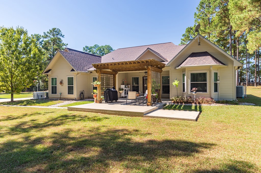 Huntington, Texas, 75949, United States, 3 Bedrooms Bedrooms, ,3 BathroomsBathrooms,Residential,For Sale,2007836