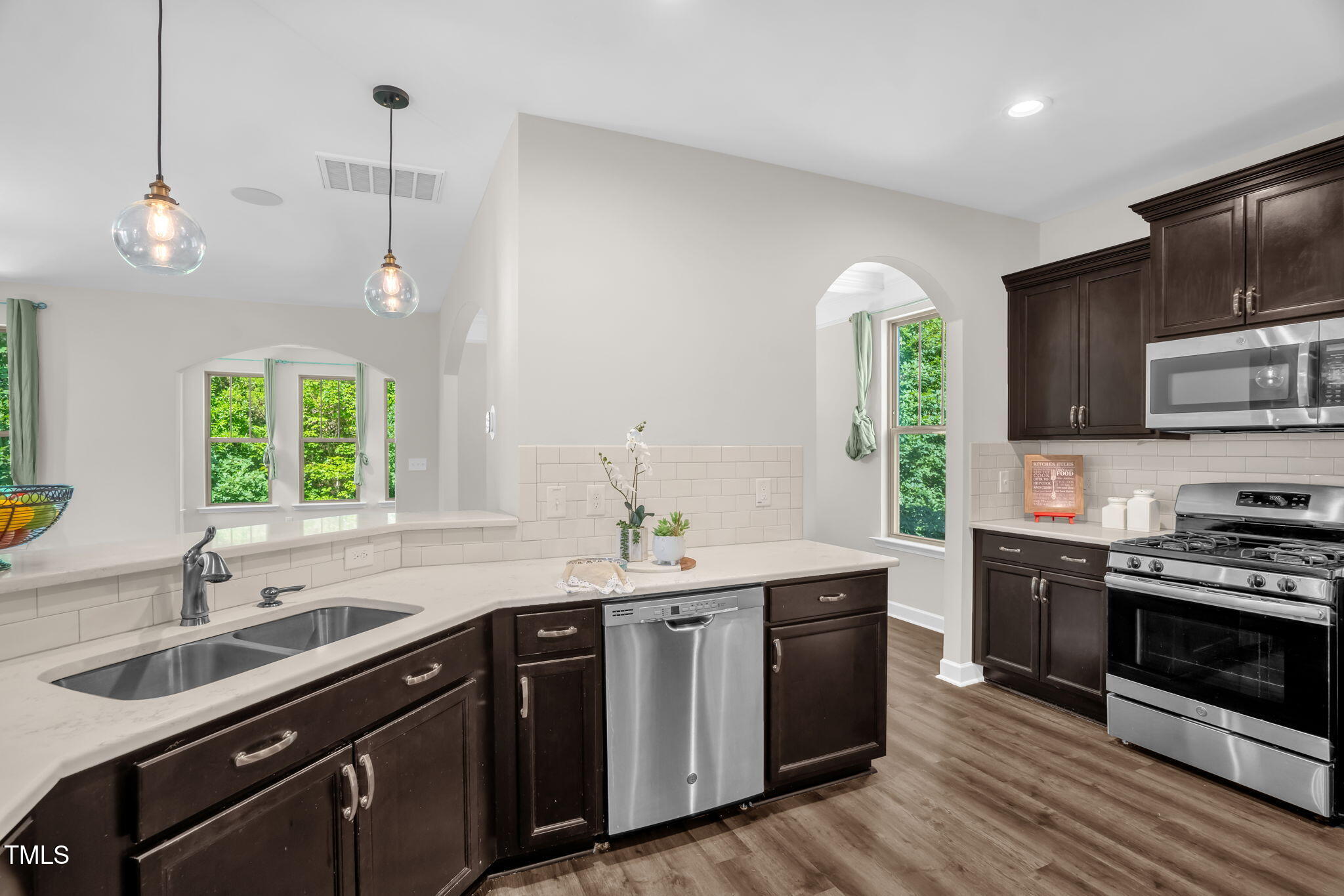 Durham, North Carolina, 27703, United States, 3 Bedrooms Bedrooms, ,3 BathroomsBathrooms,Residential,For Sale,1867180