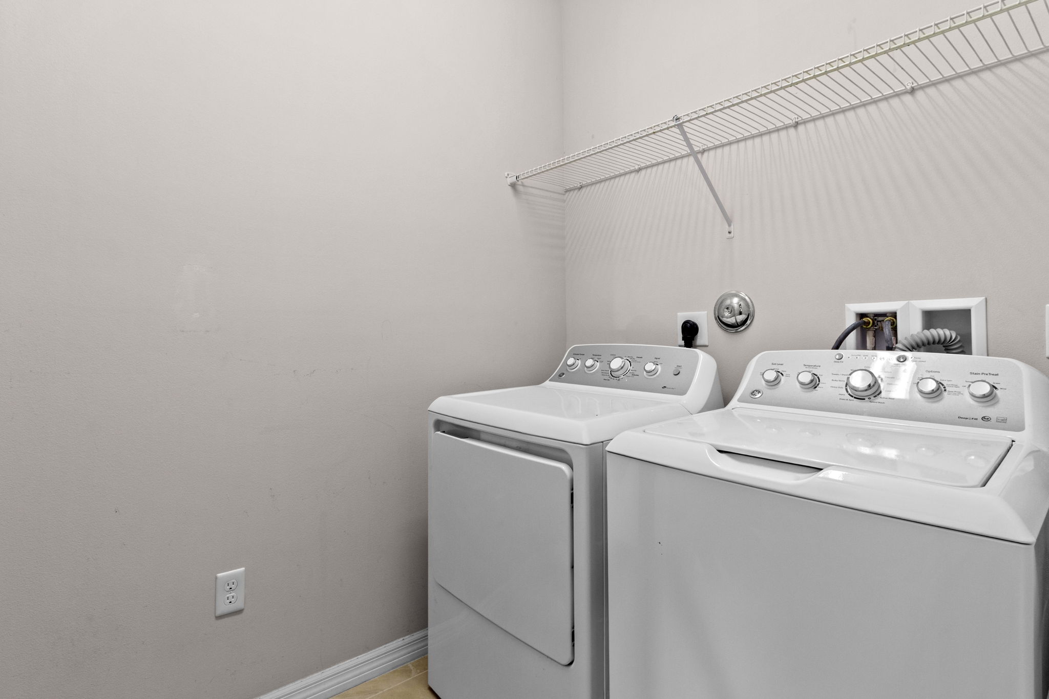  5319 Falcon Trail, Davie, FL 33314 - 物件實景