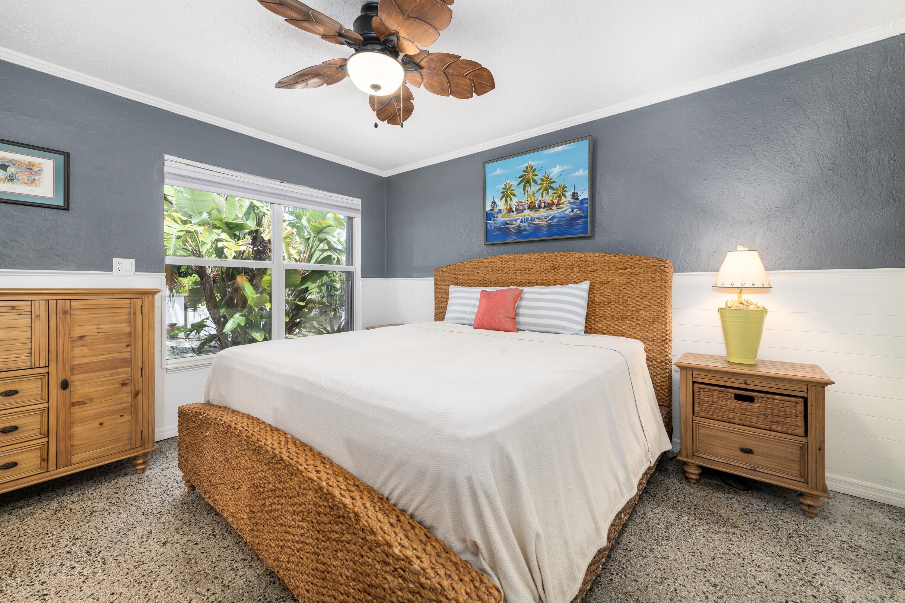 MARATHON, Florida, 33050, United States, 3 Bedrooms Bedrooms, ,2 BathroomsBathrooms,Residential,For Sale,1896234