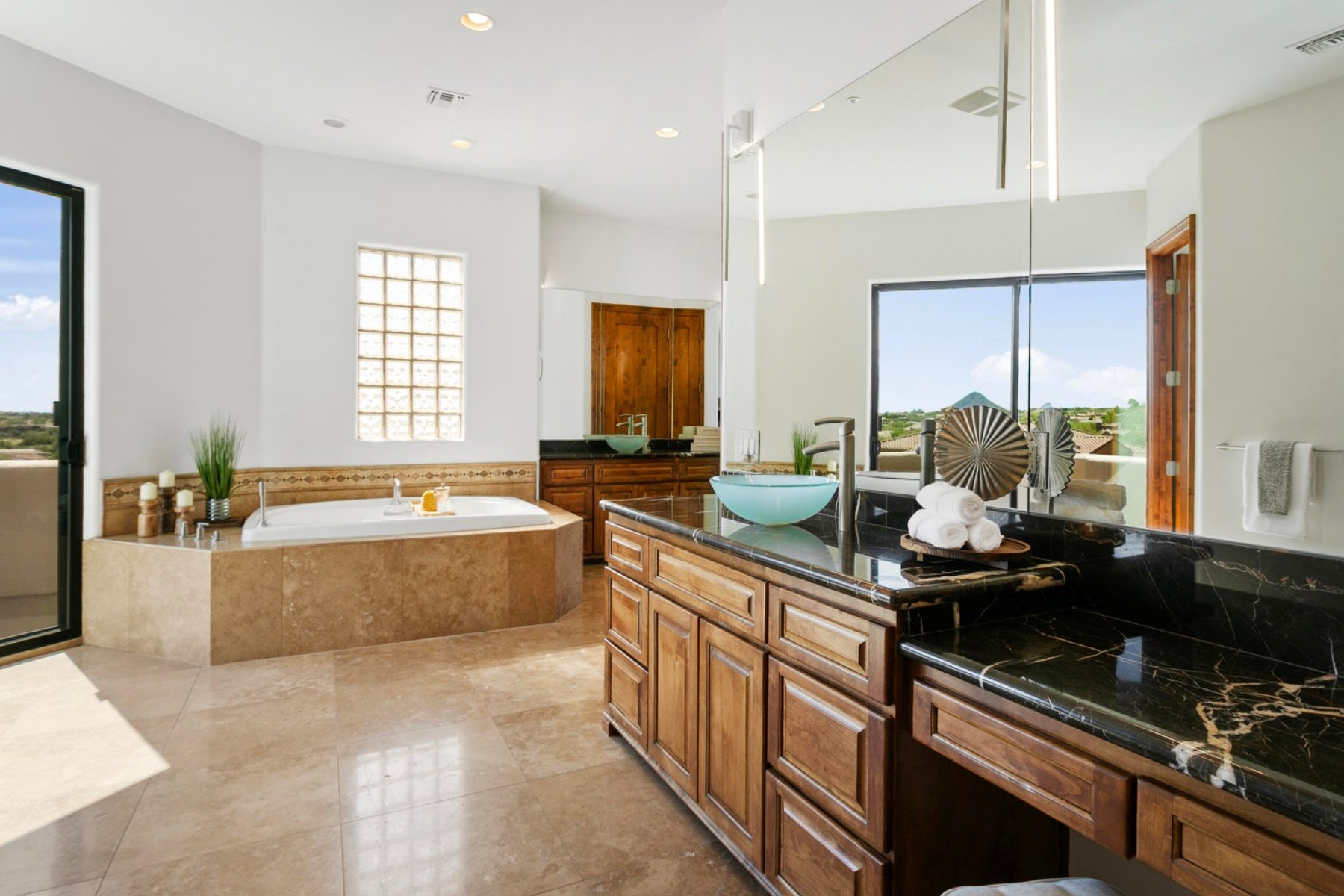  11376 E Dreyfus Avenue  Scottsdale, AZ - 物件實景