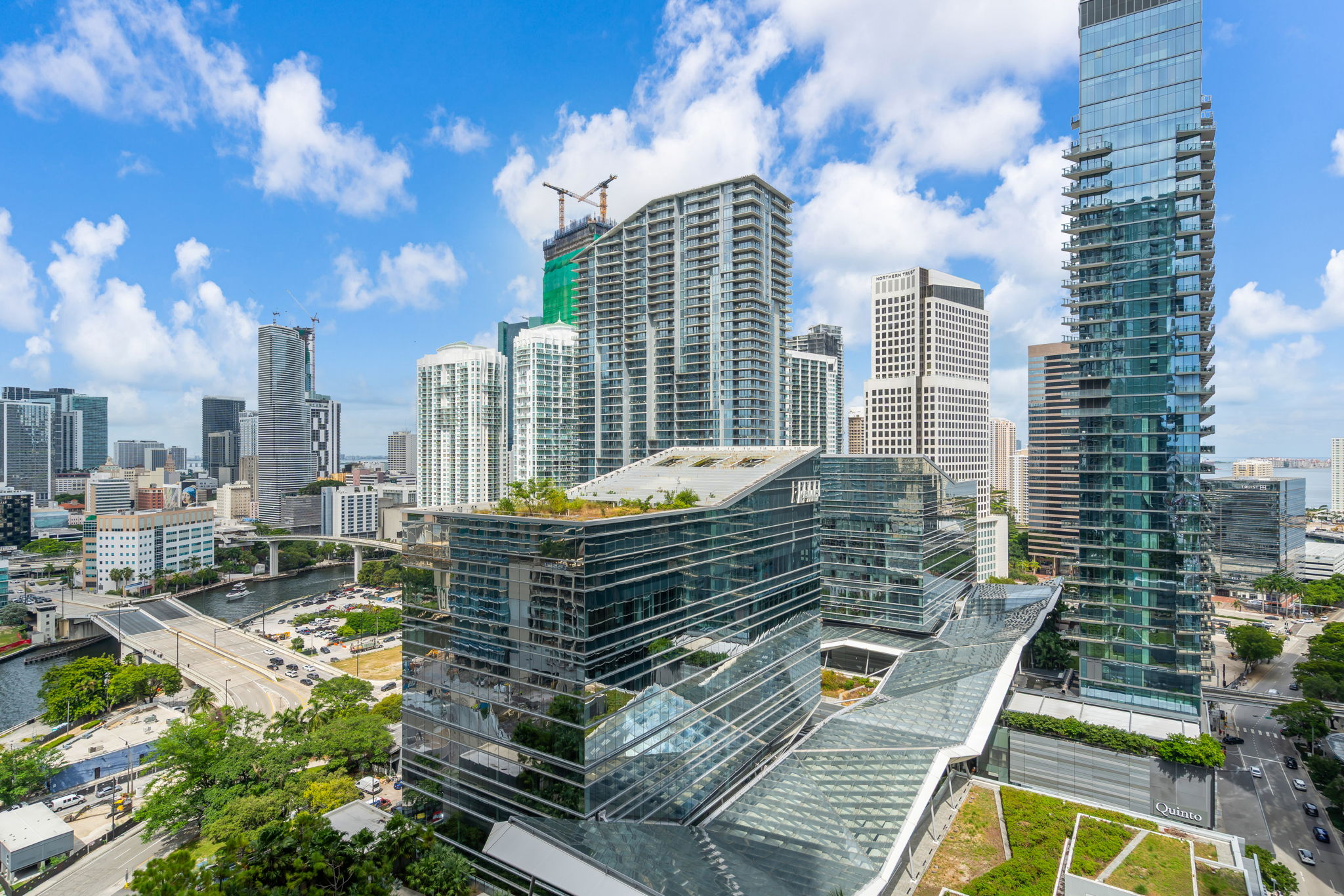  88 SW 7th St, Miami, FL, 33130 - 物件實景