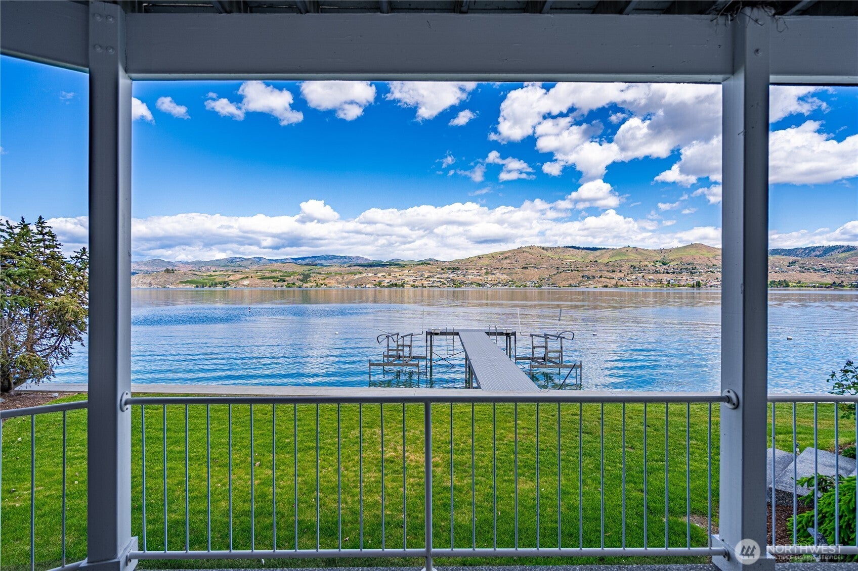 Chelan, Washington, 98816, United States, 3 Bedrooms Bedrooms, ,3 BathroomsBathrooms,Residential,For Sale,1827757