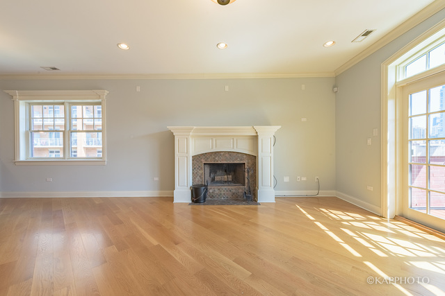 100 South Sangamon Street, 4N, Chicago, Illinois, 60607, United States, 3 Bedrooms Bedrooms, ,2 BathroomsBathrooms,Residential,For Sale,100 South Sangamon Street , 4N,1010516