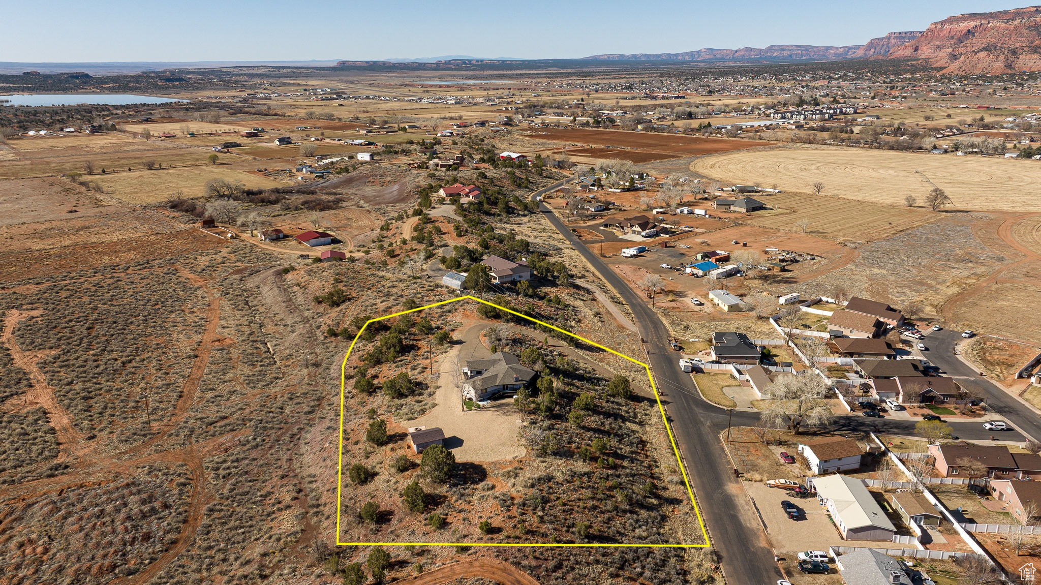 Kanab, Utah, 84741, United States, 3 Bedrooms Bedrooms, ,2 BathroomsBathrooms,Residential,For Sale,1856860
